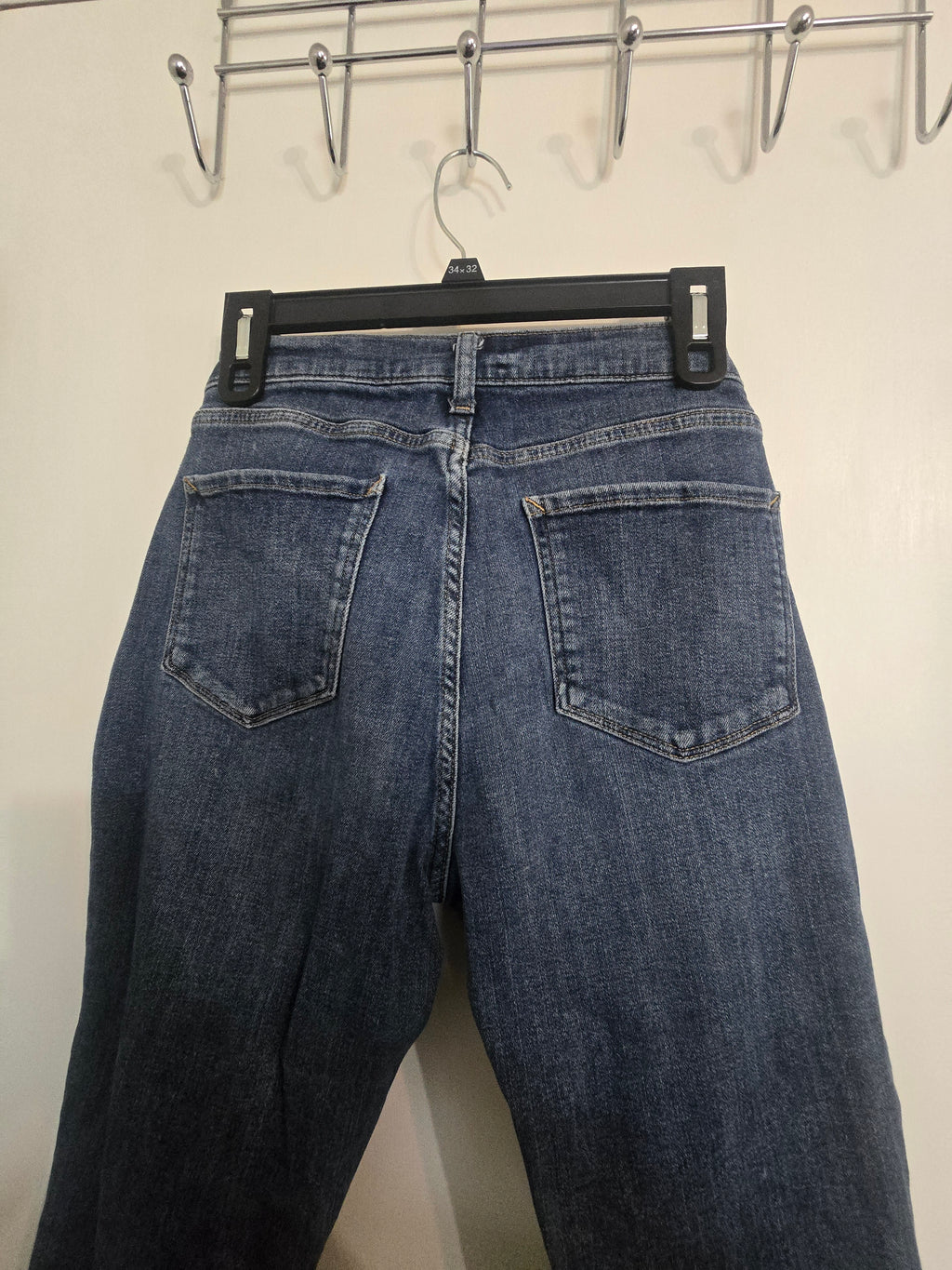 a.n.a. A New Approach Women’s High-Rise Skinny Ankle Jeans Size 10